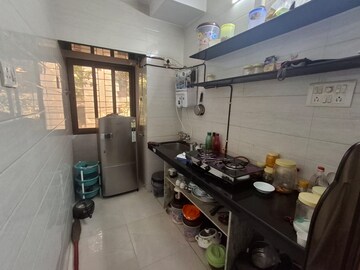 Master Bedroom in 1 BHK Apartment at Montana CHS, Andheri West – for Rent