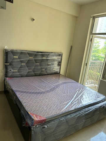 Bedroom in 2 BHK Apartment at Shree Vardhman Mantra, Sector 67 – for Rent