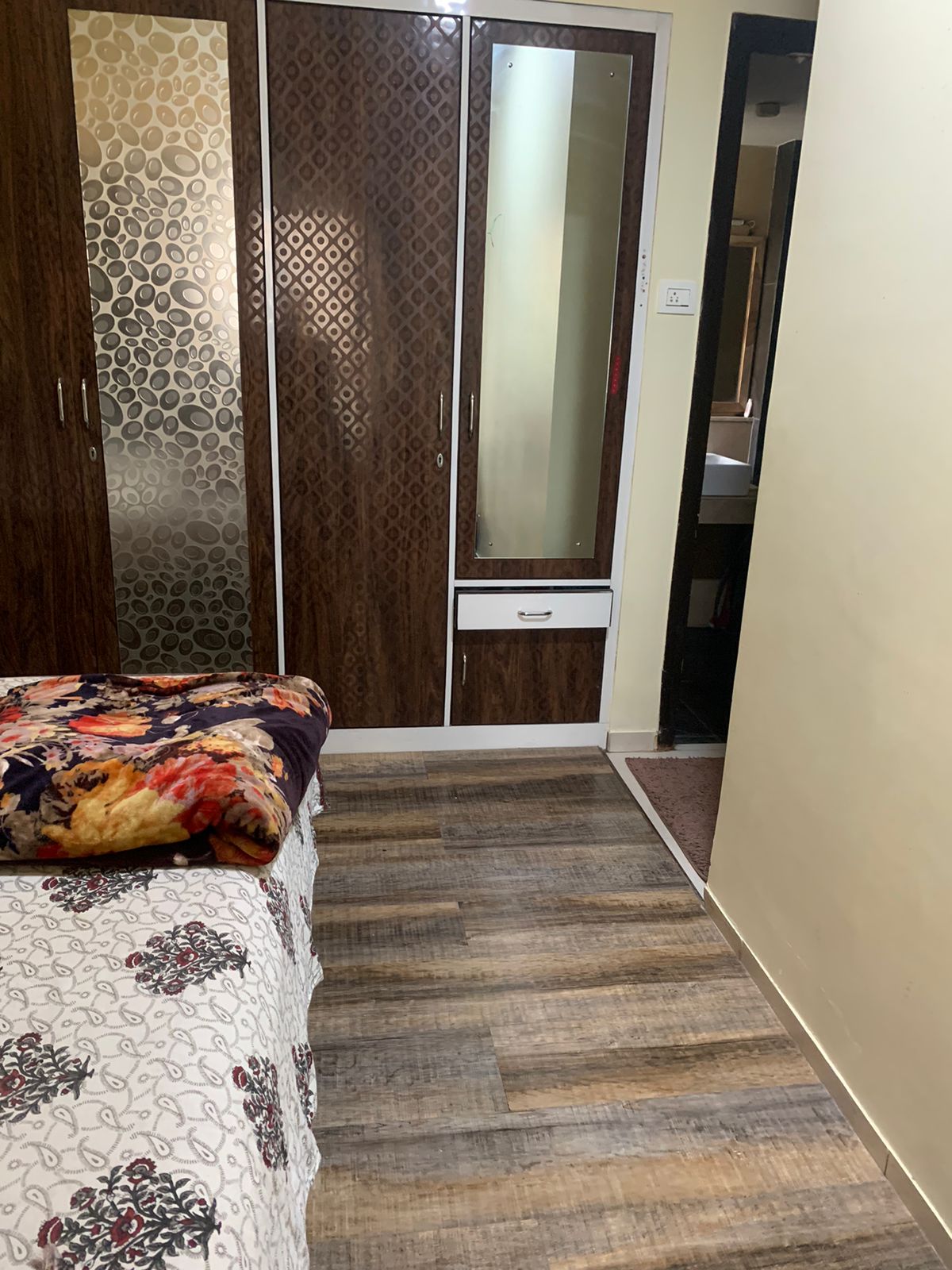 3 BHK Apartment For Sale in Lodha Splendora