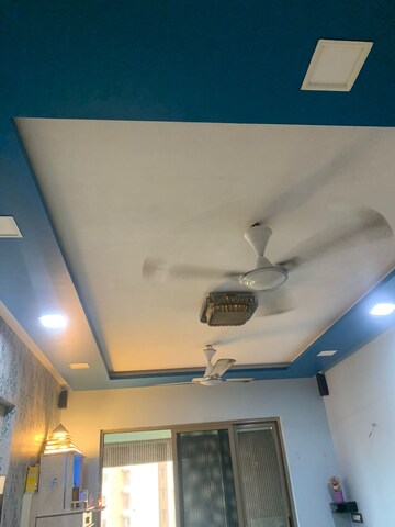 Furnished Amenities in 3 BHK Apartment at Lodha Splendora, Ghodbunder Road – for Sale