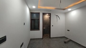 Room in 4 BHK Builder Floor at Burari – for Sale