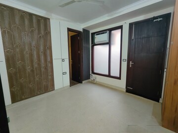 Room in 3 BHK Builder Floor at Housing Board Colony Sector 51, Sector 51 – for Rent