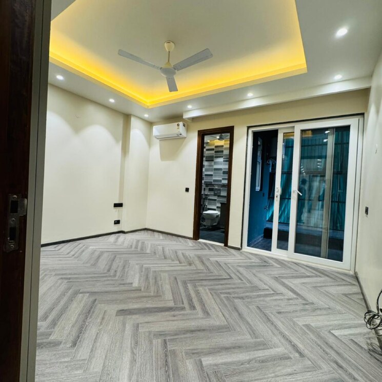 Bedroom, vipul-world-plots 3 Bedroom 192 Sq.Yd. Builder Floor In Sector 48 Gurgaon 8743990