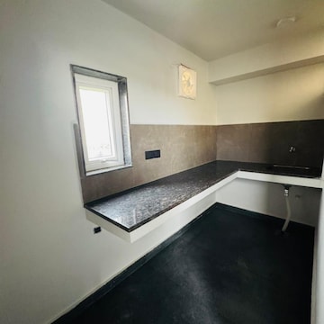 Kitchen in 3 BHK Builder Floor at Vipul World Plots, Sector 48 – for Sale