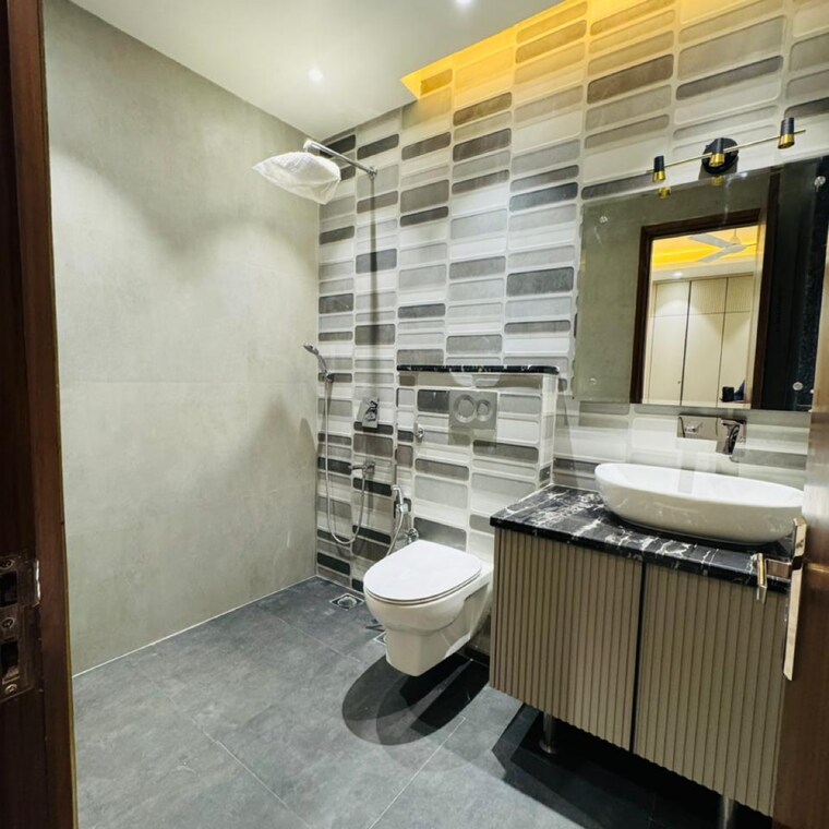 Kitchen, vipul-world-plots 3 Bedroom 192 Sq.Yd. Builder Floor In Sector 48 Gurgaon 8743990