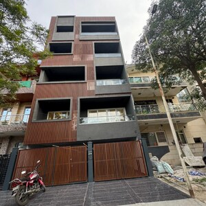 3 BHK Builder Floor For Sale in Vipul World Plots, Sector 48