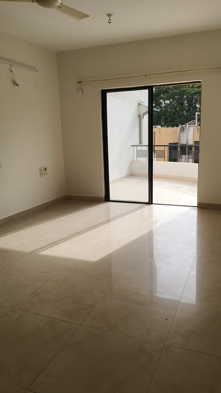 Room, la-chapelle 3 Bedroom 1600 Sq.Ft. Apartment In Baner Pune 8743966