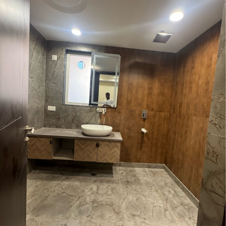 Bathroom, south city 2 4 Bedroom 502 Sq.Yd. Builder Floor In South City 2 Gurgaon 8744045