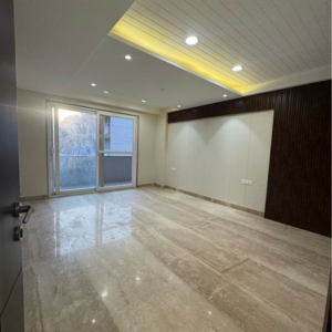 Room in 4 BHK Builder Floor at South City 2 – for Sale