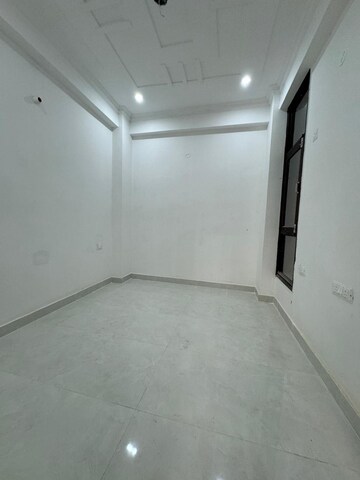 1 BHK Apartment For Sale in Takshila CHS, Andheri East