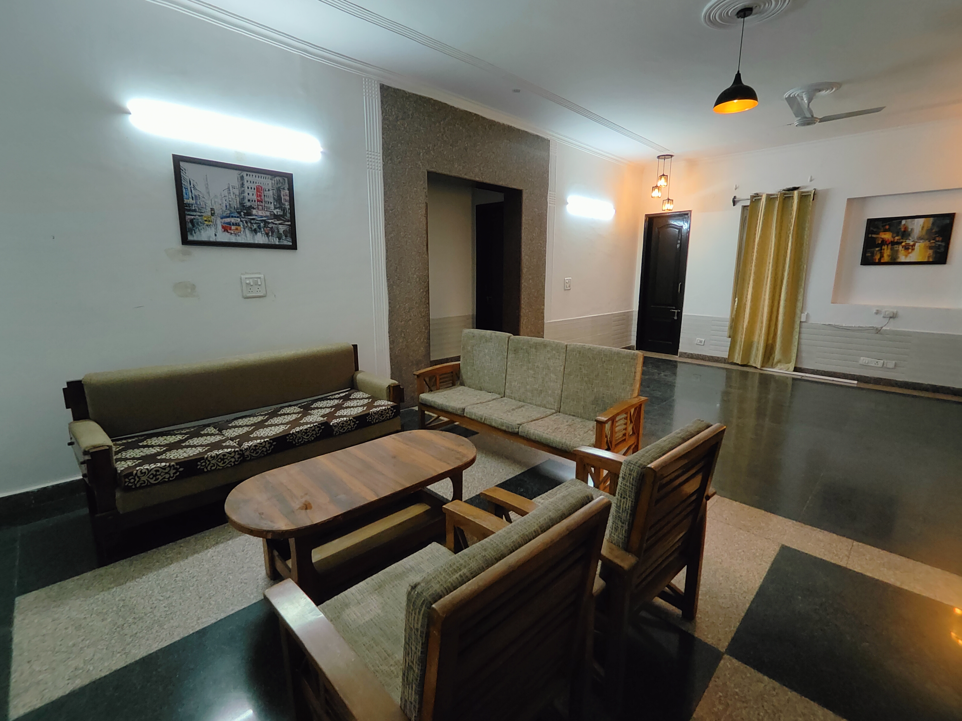 3 BHK 2250 Sq.Ft. Builder Floor in Relaxo Apartment