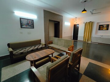 3 BHK Builder Floor For Rent in Relaxo Apartment, Sector 46