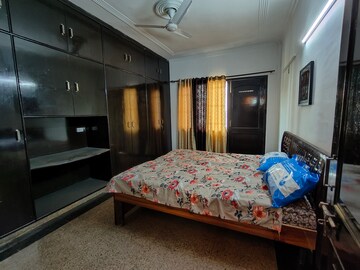 Bedroom in 3 BHK Builder Floor at Relaxo Apartment, Sector 46 – for Rent