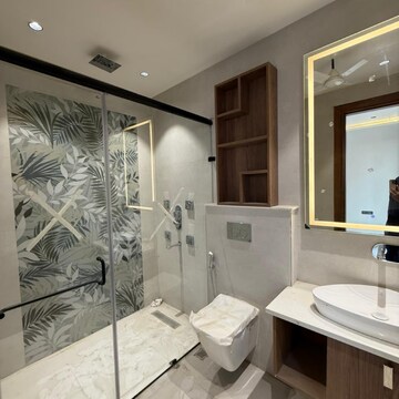Kitchen in 4 BHK Builder Floor at Unitech Rodeo Drive, South City 2 – for Sale