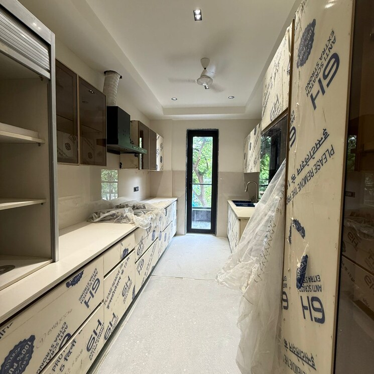 undefined, unitech-rodeo-drive 4 Bedroom 275 Sq.Yd. Builder Floor In South City 2 Gurgaon 8744150