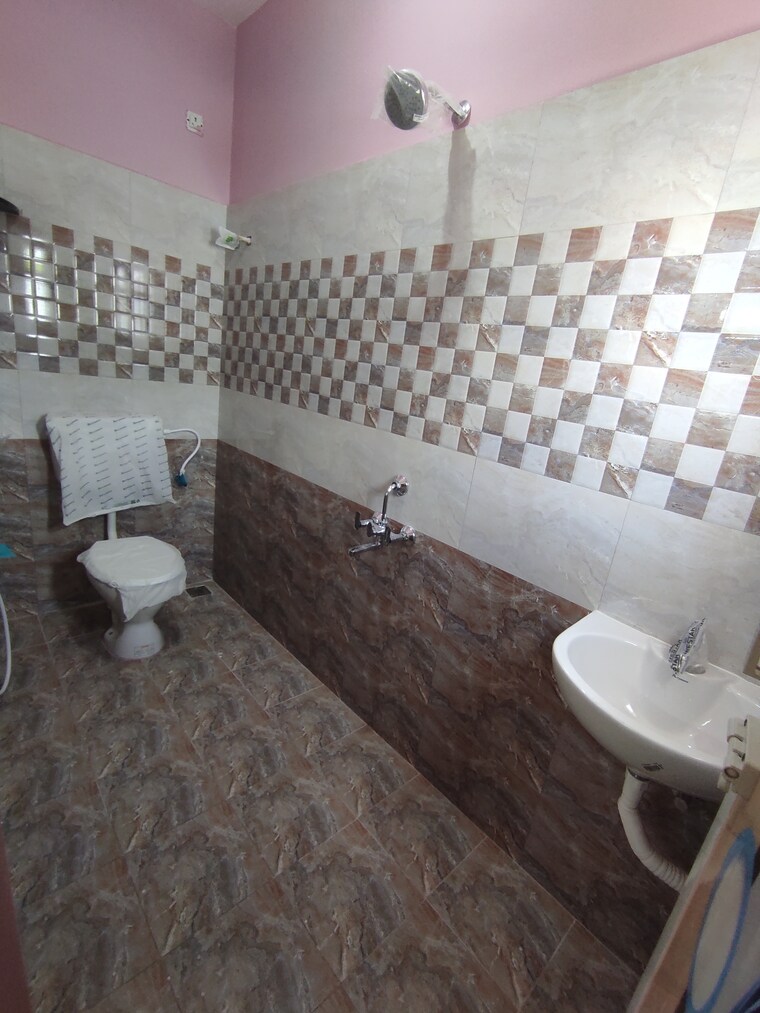 Attached Bathroom, iyyappanthangal 3 Bedroom 1270 Sq.Ft. Villa In Iyyappanthangal Chennai 8744117