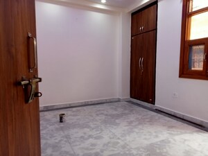 3 BHK Builder Floor For Sale in Mahavir Enclave 1