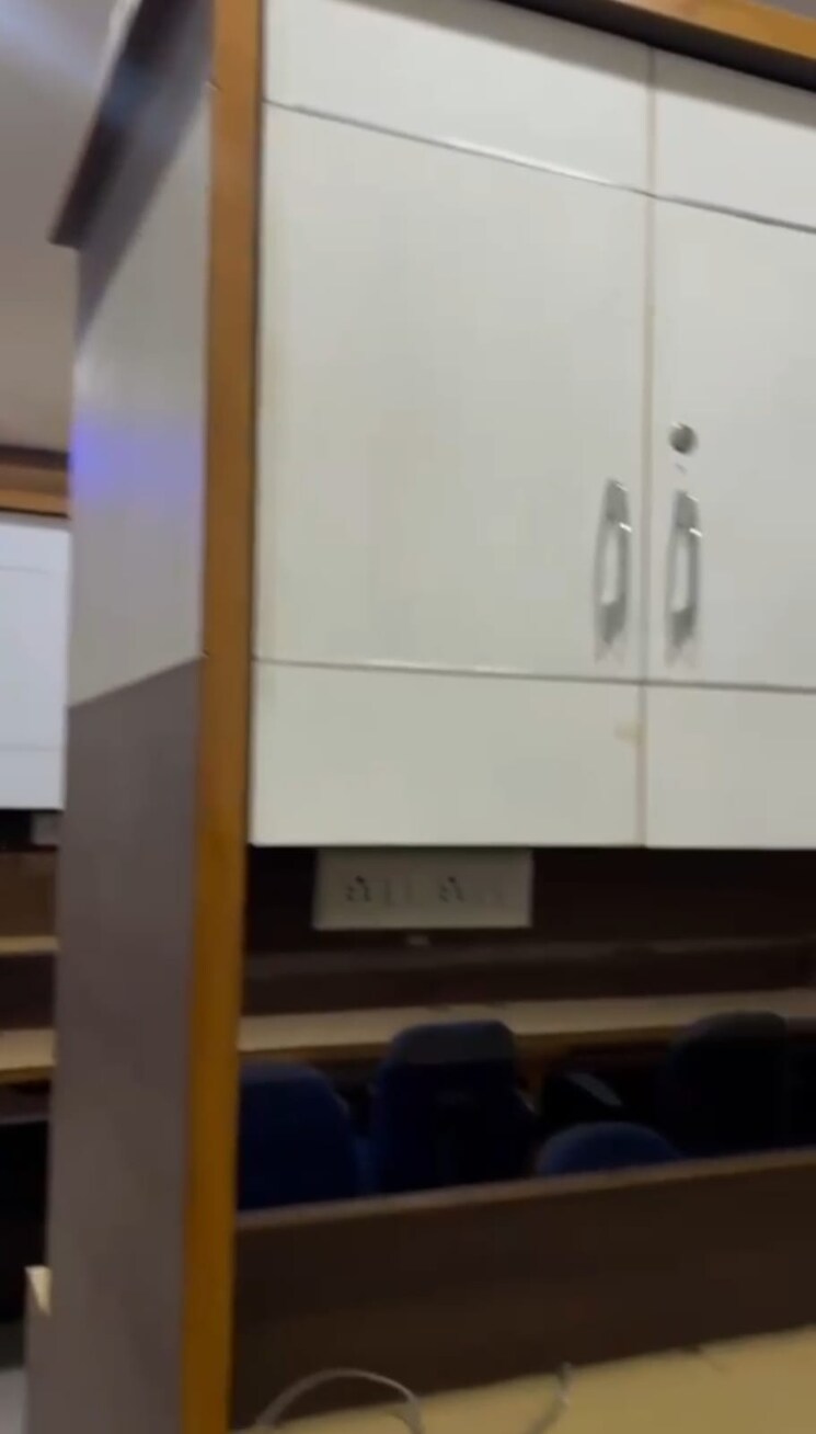 undefined, sola Commercial Office Space 750 Sq.Ft. In Sola Ahmedabad 8744133