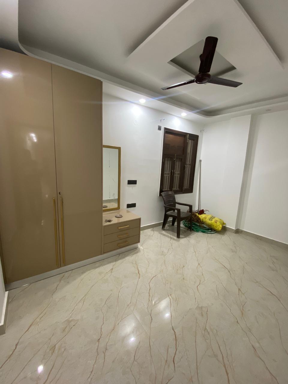 3 BHK Builder Floor For Rent in Sanju Property 