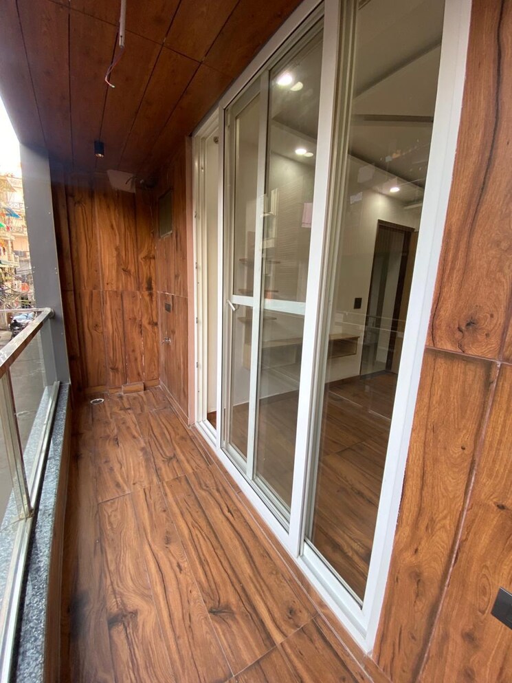 Balcony, mahavir enclave 1 3 Bedroom 900 Sq.Ft. Builder Floor In Mahavir Enclave 1 Delhi 8744293