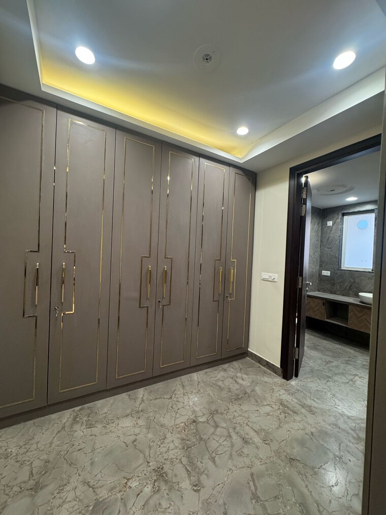 Room, ss-southend-floors 4 Bedroom 502 Sq.Ft. Builder Floor In South City 2 Gurgaon 8744349