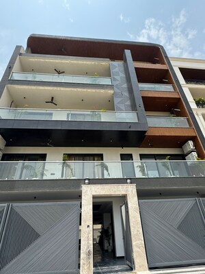 4 BHK Builder Floor – Exterior View View at SS Southend Floors, South City 2 - for Sale