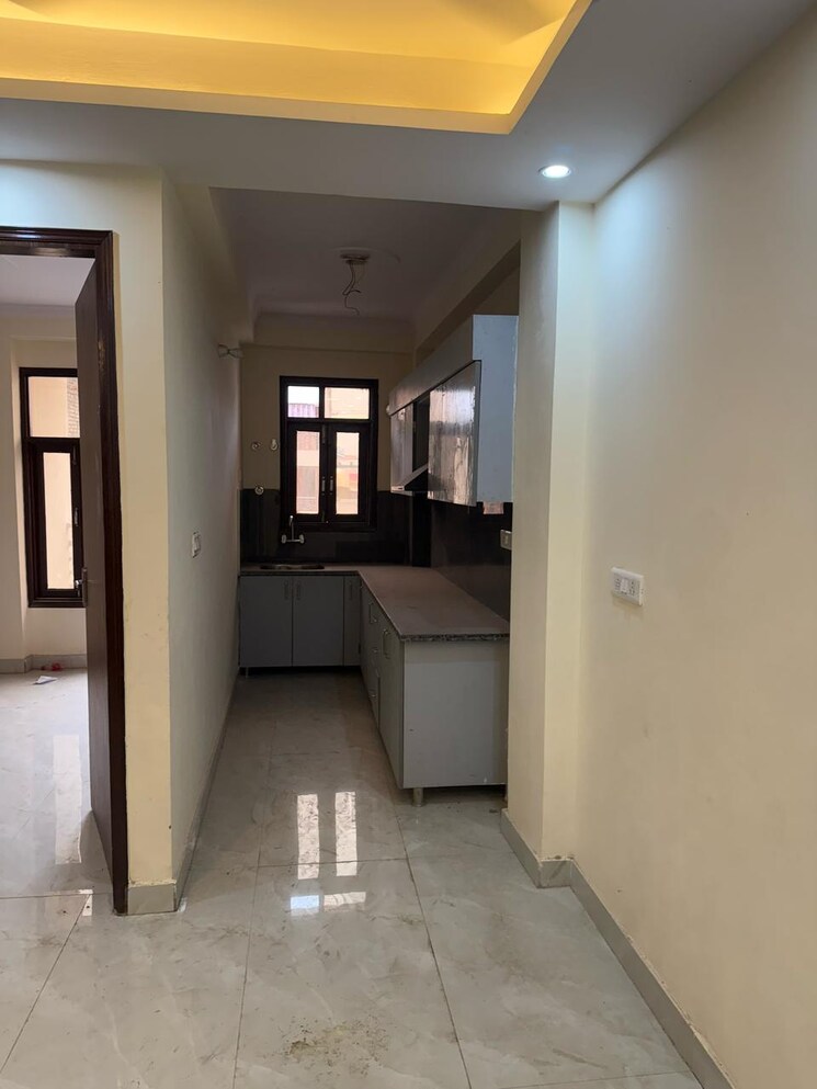 undefined, vasant kunj 2 Bedroom 1100 Sq.Ft. Apartment In Vasant Kunj Delhi 8744624