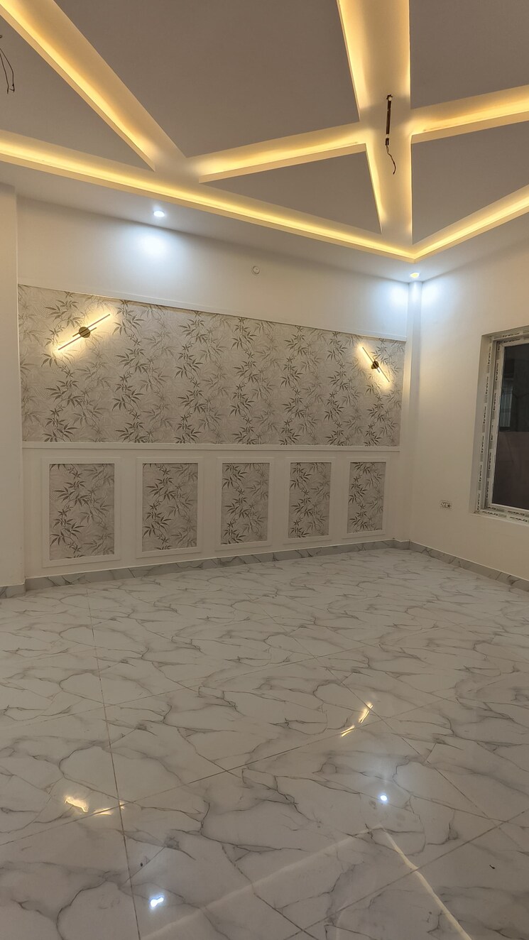 Room, matiyari 3 Bedroom 1800 Sq.Ft. Independent House In Matiyari Lucknow 8744860