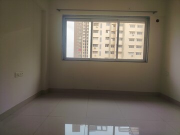 Room in 2 BHK Apartment at Godrej City, Poyanje – for Rent