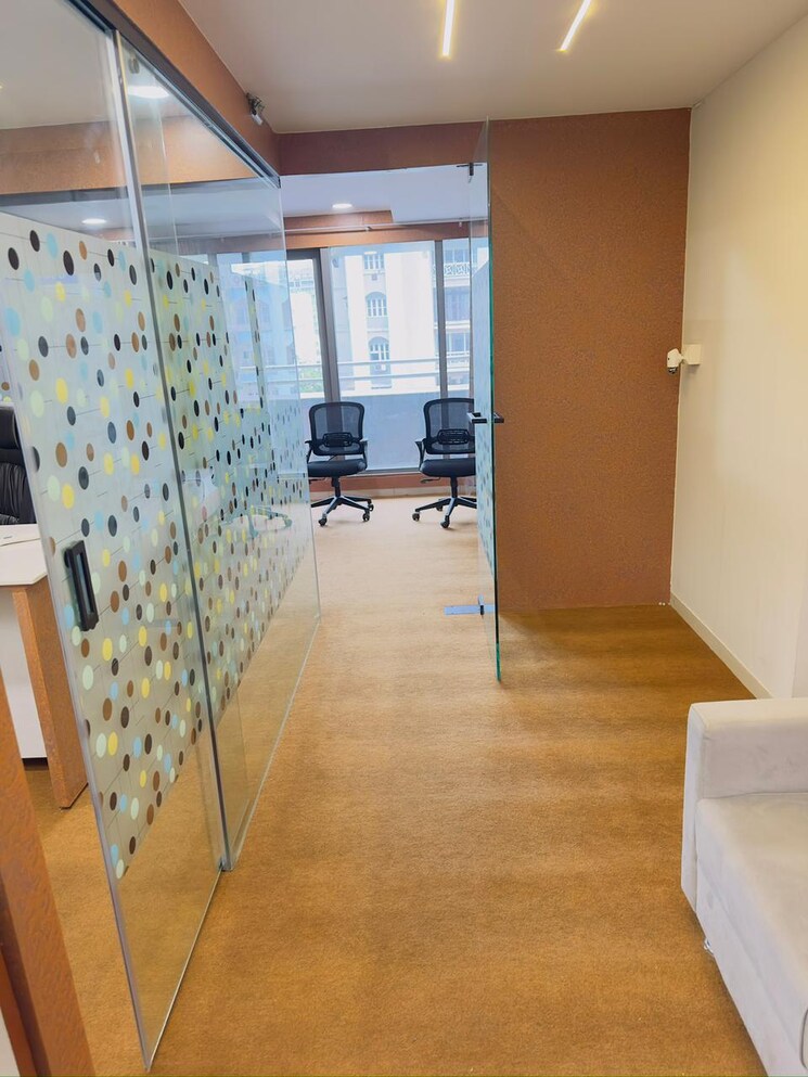 Team Area, shyamal Commercial Office Space 934 Sq.Ft. In Shyamal Ahmedabad 8744650