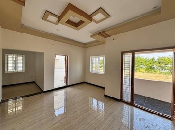 Kitchen in 3.5 BHK Builder Floor at Sector 35 – for Sale