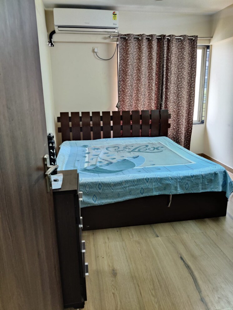 Bedroom, riswadkar-prestige-gold 2 Bedroom 882 Sq.Ft. Apartment In Mundhwa Pune 8744891
