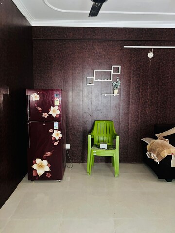Living Room in 2 BHK Apartment at Parsvnath Royale Floors, Uattardhona – for Rent