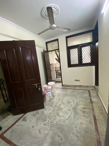 Living Room in 2 BHK Builder Floor at Govindpuri – for Rent