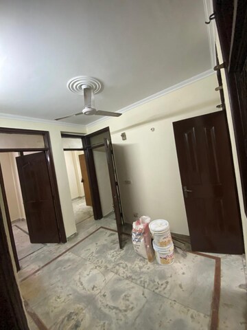 Building Lobby in 2 BHK Builder Floor at Govindpuri – for Rent