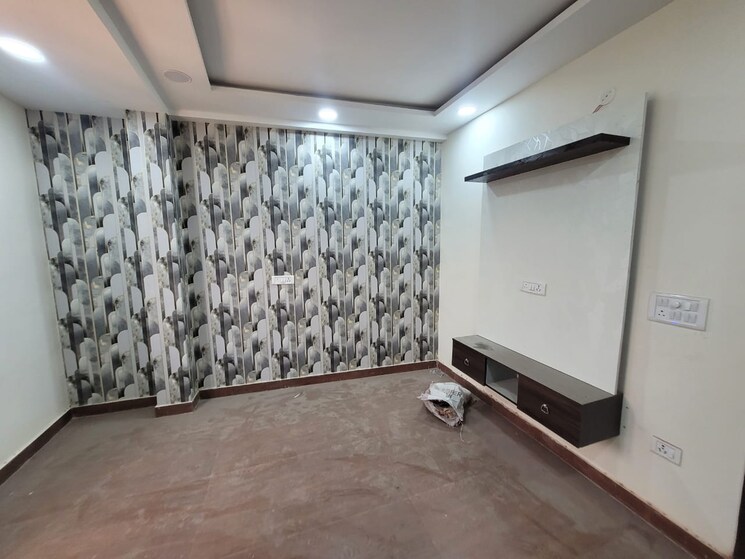 Room, himgiri-enclave 2 Bedroom 630 Sq.Ft. Builder Floor In Burari Delhi 8745089