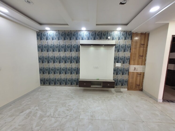 Room, himgiri-enclave 2 Bedroom 630 Sq.Ft. Builder Floor In Burari Delhi 8745089