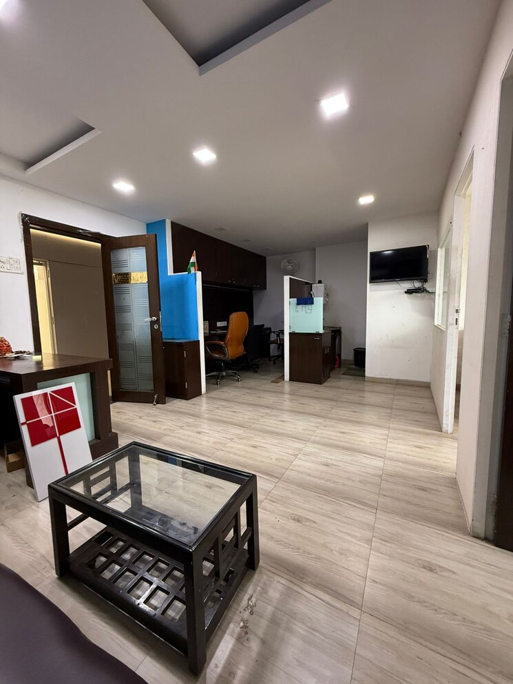 Floor Plan, samarth-aishwarya Commercial Office Space 688 Sq.Ft. In Andheri West Mumbai 8745698