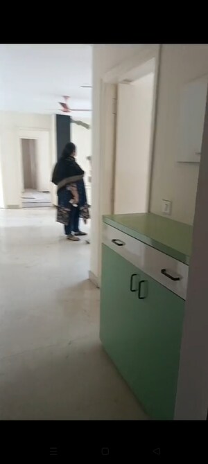 Furnished Amenities in 3.5 BHK Builder Floor at M3M Soulitude, Sector 89 – for Sale