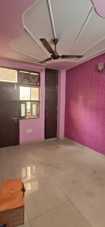 2 BHK Builder Floor For Sale in Uttam Nagar