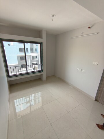 Room in 1 BHK Apartment at CIDCO Sector 6 Bamandongri CHS, Ulwe – for Rent
