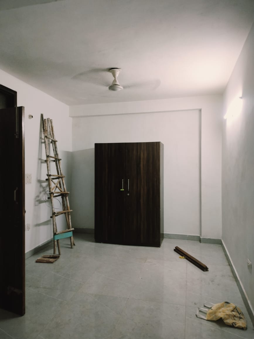 2 BHK Builder Floor For Rent in Paryavaran Complex