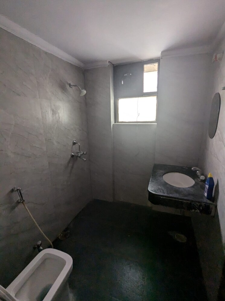 Bathroom, sidco-shivalik-apartment 3.5 Bedroom 2050 Sq.Ft. Apartment In Sector M 1 Gurgaon 8745147