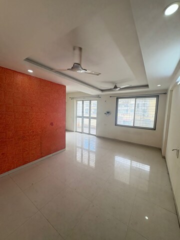 Room in 2 BHK Apartment at Yash Sankul, Pimple Saudagar – for Rent