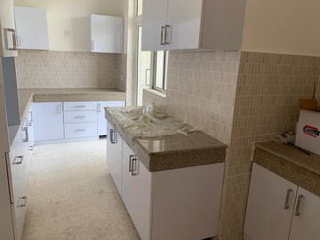 Kitchen in 4 BHK Villa at Sector 26 – for Sale