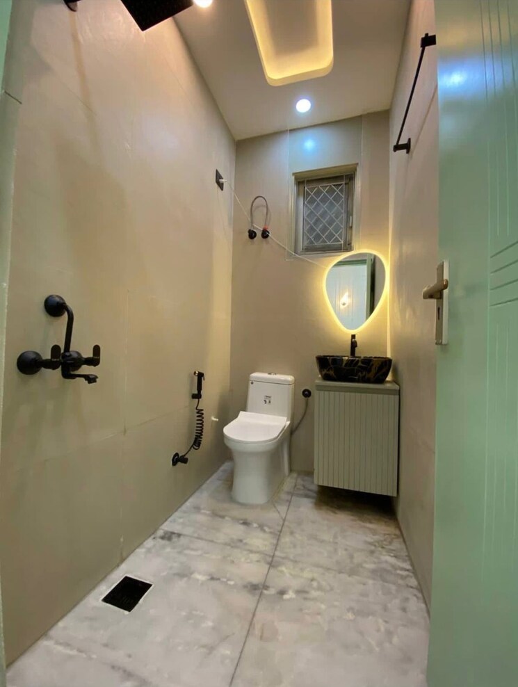 Bathroom, niti khand i 2 Bedroom 950 Sq.Ft. Builder Floor In Niti Khand I Ghaziabad 8745927