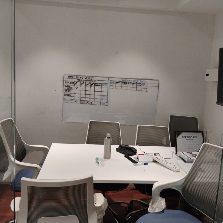 Team Area, kalpataru-avenue Commercial Office Space 392 Sq.Ft. In Kandivali East Mumbai 8745946