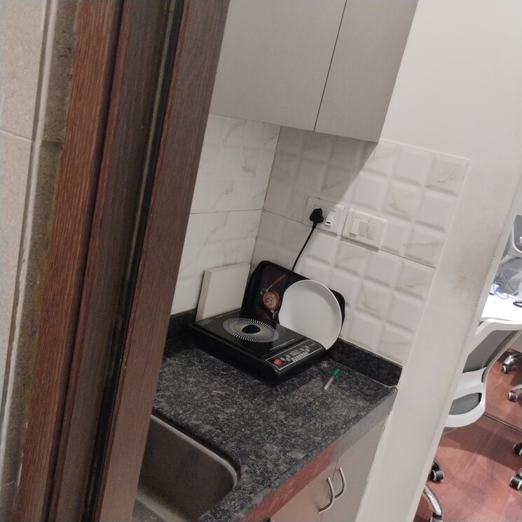 Team Area, kalpataru-avenue Commercial Office Space 392 Sq.Ft. In Kandivali East Mumbai 8745946