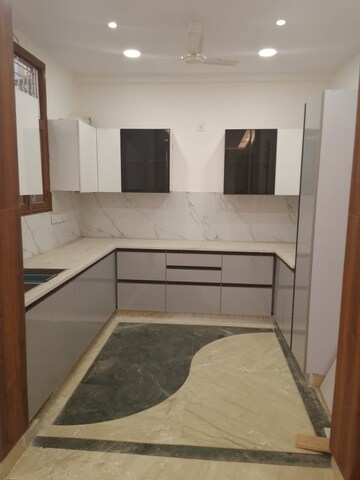 Bathroom in 4 BHK Builder Floor at Vaishali Sector 5 – for Sale