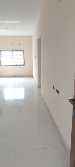 Room in 3 BHK Apartment at Kondapur – for Sale